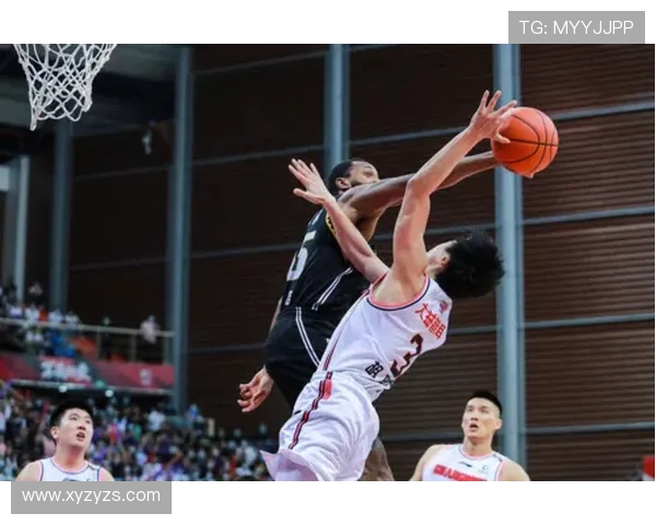 上海攀岩队进攻策略分析与比赛表现的深度探讨