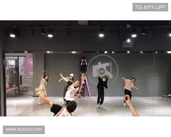 深圳街舞队在世界街舞大赛中的精彩表现与比赛经验深度点评 深圳街舞队在世界街舞大赛中的精彩表现与比赛经验深度点评