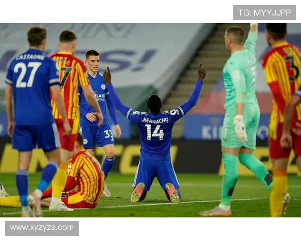 莱切斯特与雅典的激烈对决揭示足球战术的魅力与精彩瞬间