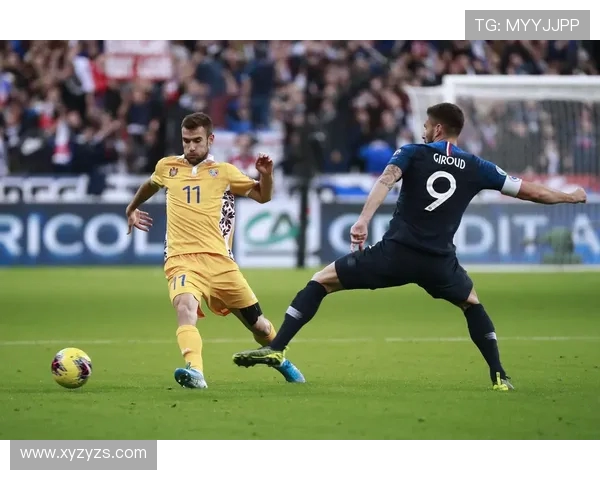 韩国足球迎战摩尔多瓦队期待精彩对决展现实力与风采 韩国足球迎战摩尔多瓦队期待精彩对决展现实力与风采