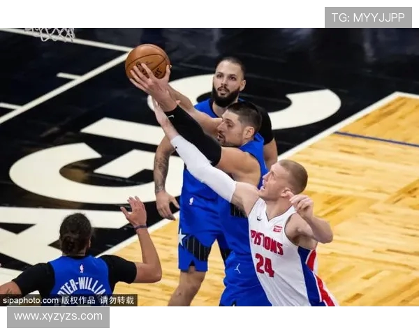魔术队与活塞队激战四月十三日谁将赢得关键胜利