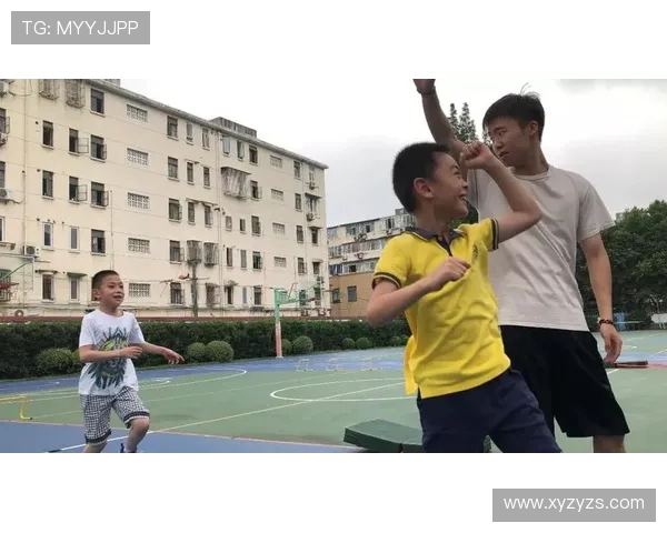 李芳的篮球人生：从热爱到坚持的深度对话与成长之路